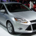 2012_Ford_Focus_SEL_sedan_front_-_2011_DC-300x197