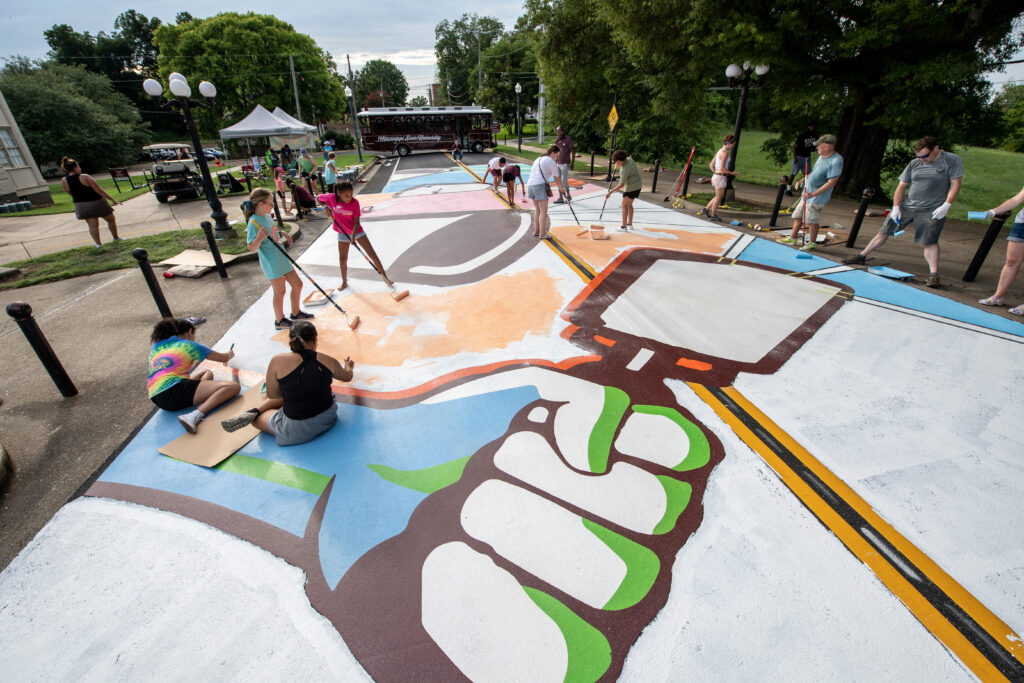 A street mural in Starkville, MS.